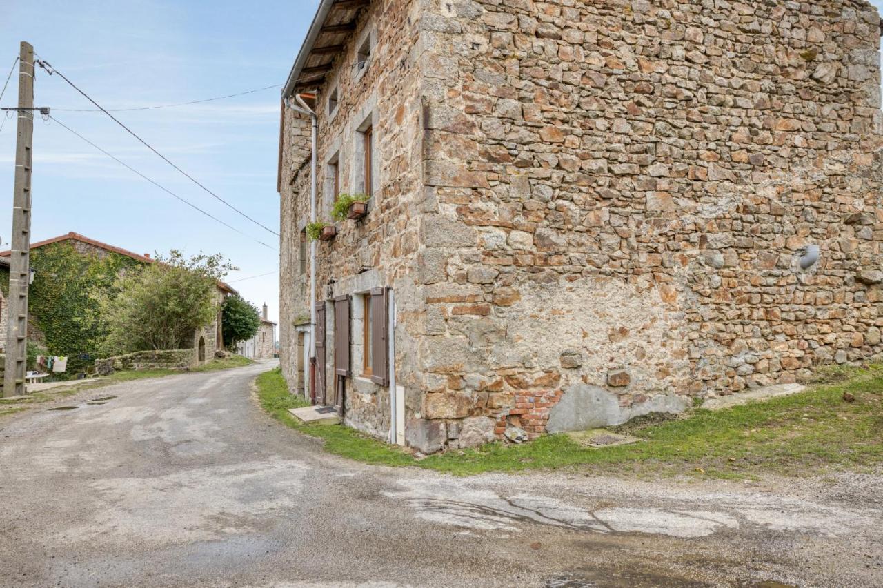 Maison Charmante A Valprivas Avec Jardin Prive. Exterior photo